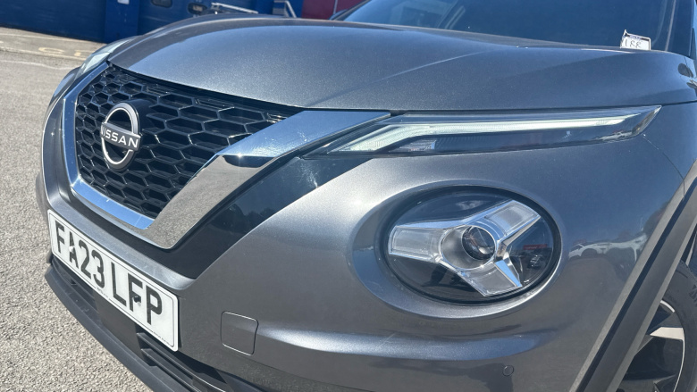 Nissan Juke 1.0 DiG-T 114 N-Connecta 5dr Petrol Hatchback